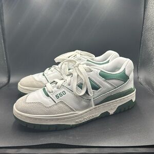 New Balance 550 Shoes